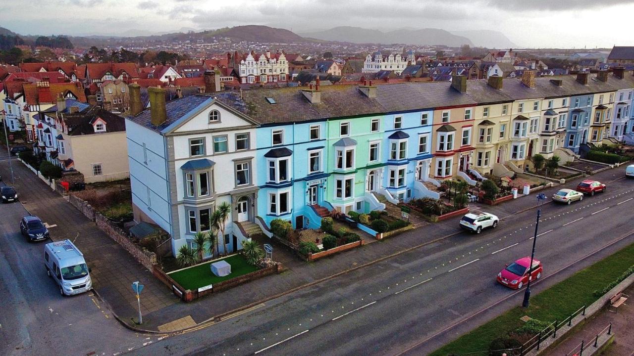 St. Hilary Guest House Llandudno Exteriör bild